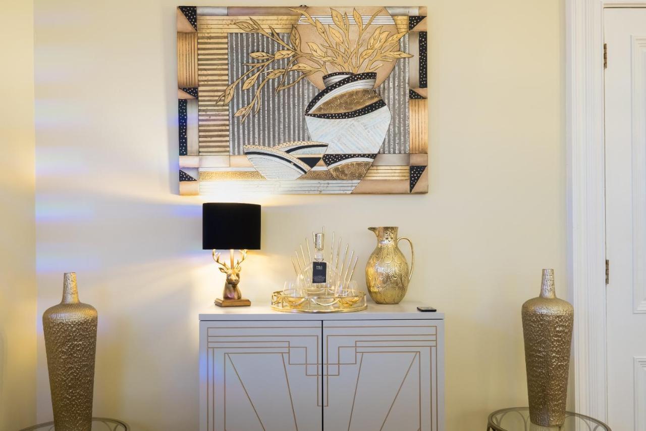 Marks At The Manor Luxury Riverside Apartments - Sleeps Up To 4, With Parking And Sky Tv Абърдийн Екстериор снимка